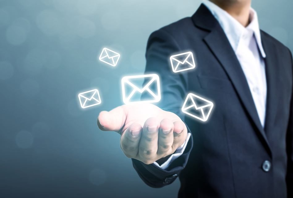 Newsletter z napredno analitiko